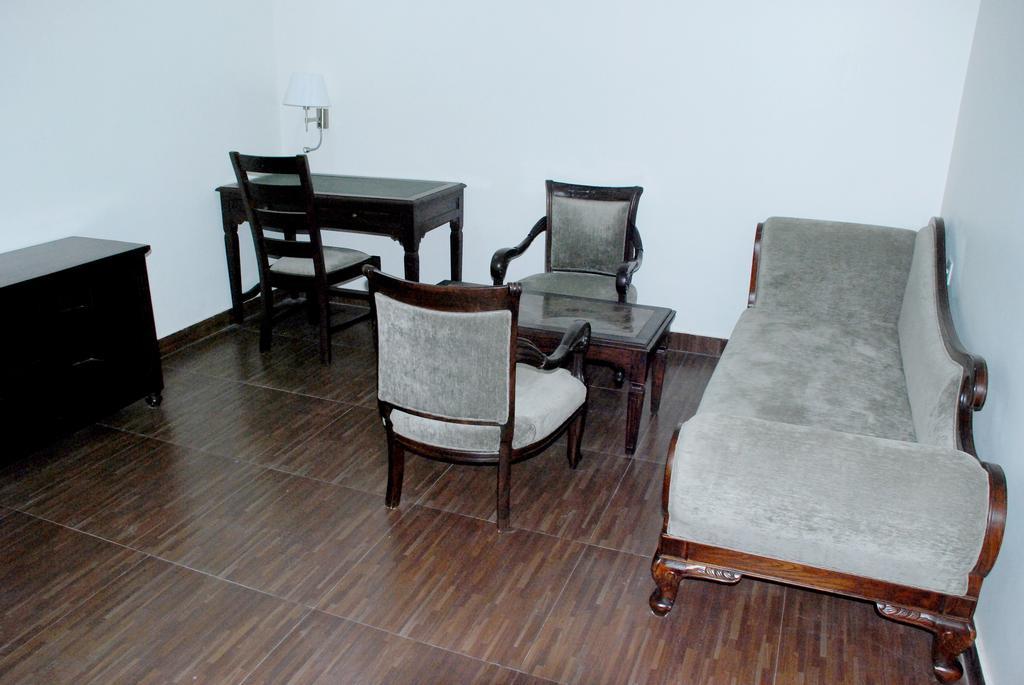 La Premier Spa And Resort Amer Екстериор снимка